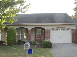 33 Woodstock La, Manchester, NJ 08759