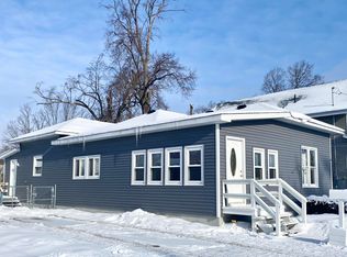 611 E Michigan Ave, Grayling, MI 49738