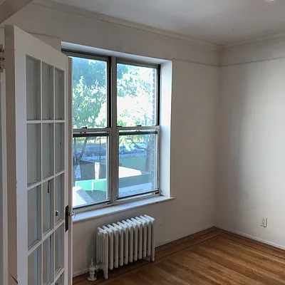 Rented by Flatiron Real Estate Advisors LLC | media 9