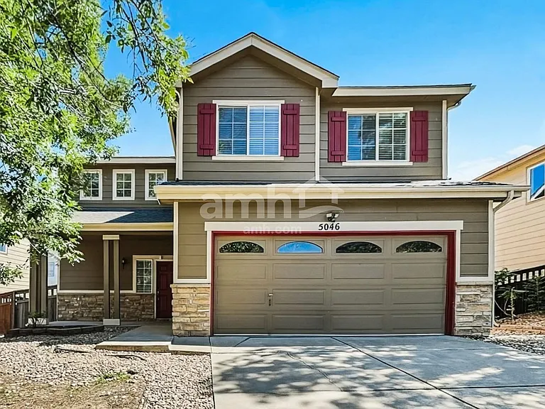 5046 Pelican St — Photo 1