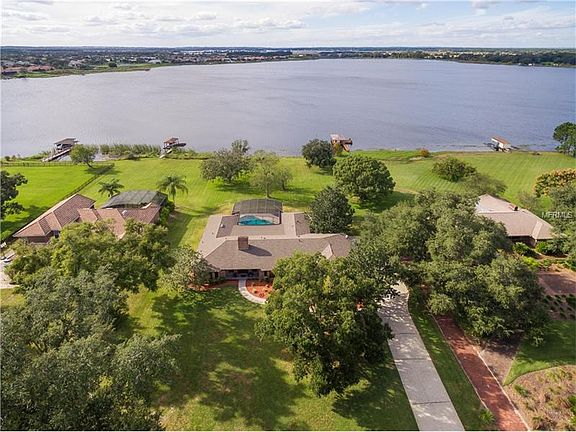 4th image of 14229 Country Estate Dr