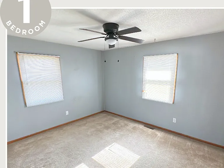 1011 3rd Ave #1 — Photo 5