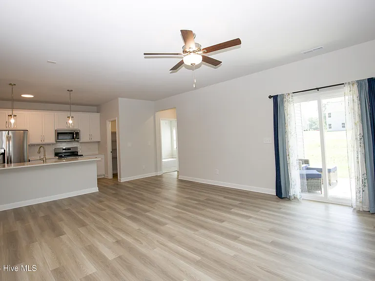 132 Michter St #68 — Photo 24