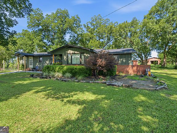 5th image of 3349 Scotland Rd