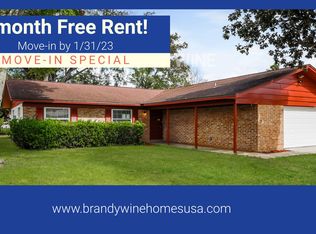 8503 Graybar Dr, Jacksonville, FL 32221