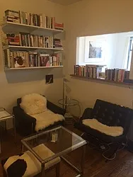 Rented by R New York