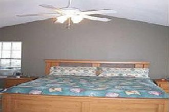 4th image of 10082 Foxrun Cir