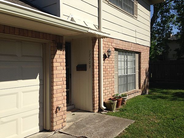 1st image of 17109 Blackhawk Blvd