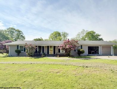 88 Cardinal Ln, Grafton, WV, 26354