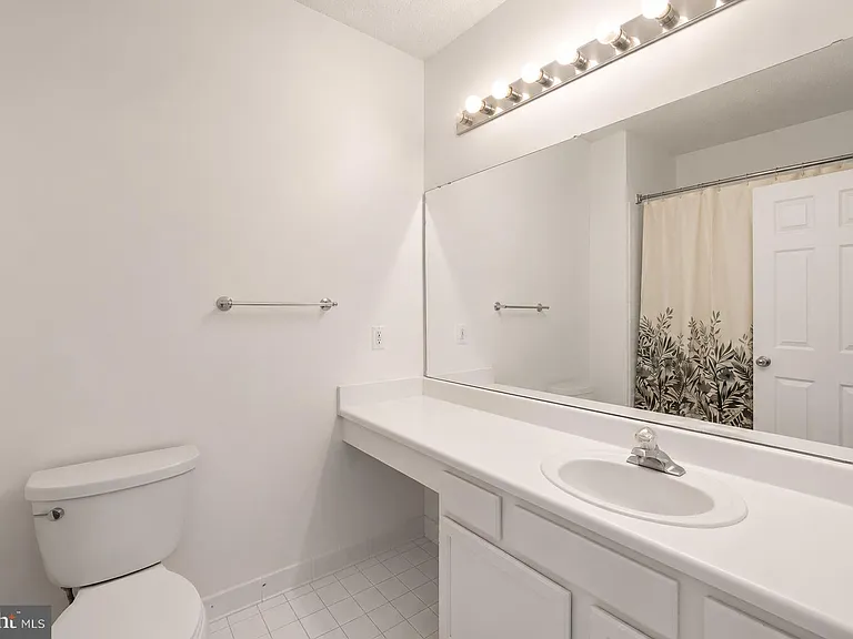 1708 Lake Shore Crest Dr #24 — Photo 19