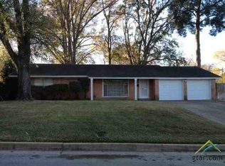 2901 Meadowlark Ln, Tyler, TX 75701