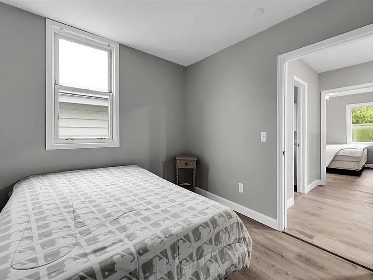 22937 Detour St — Photo 12