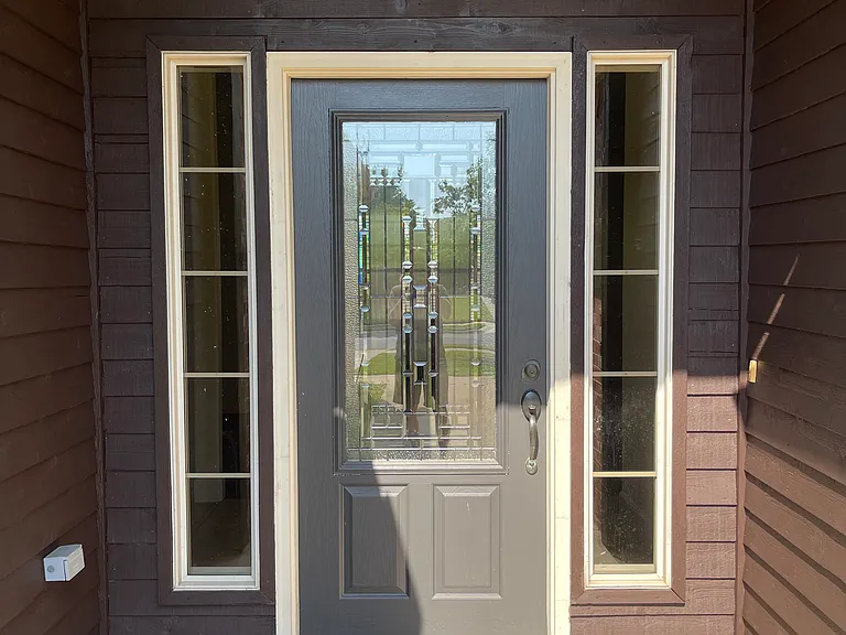 3806 Staverton Dr — Photo 2