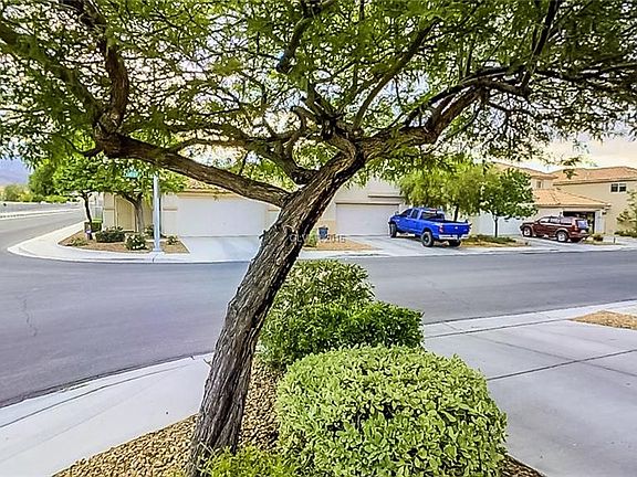 2nd image of 3954 Indian Gold St