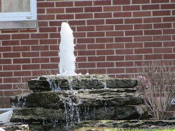 2nd image of 2625 S Parkway Dr