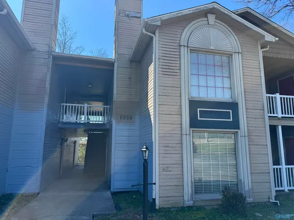 2009 Colony Dr SW APT L, Huntsville, AL 35802