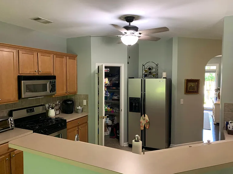 397 Grayson Way — Photo 6