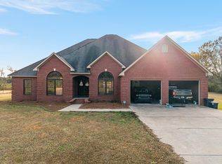 641 Buckatunna Chicora Clara Rd, Waynesboro, MS 39367