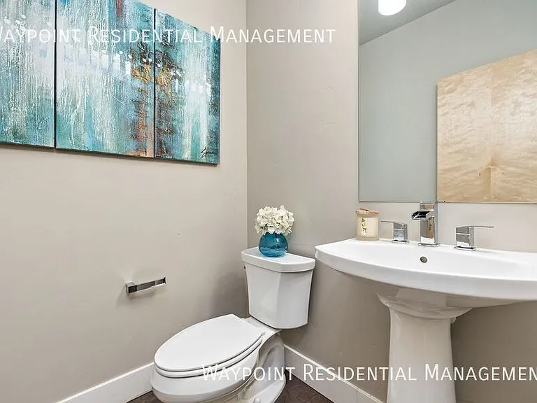 1415 E Lone Creek Dr — Photo 38