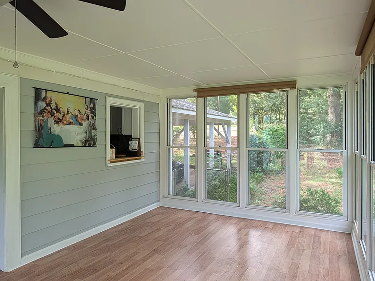 3321 Vista Pl NW — Photo 8