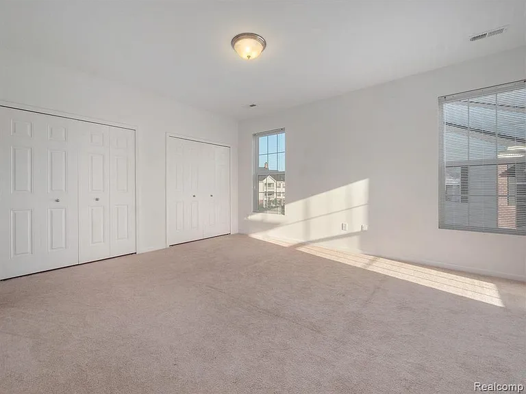 964 W Summerfield Glen Cir #96 — Photo 11