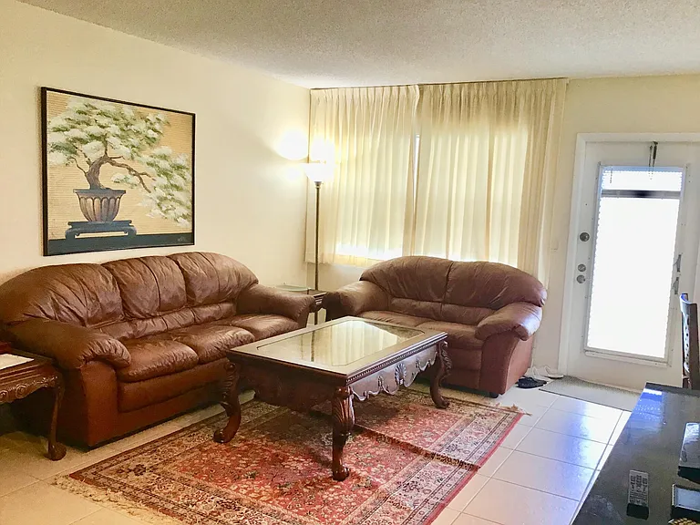 4004 Exeter Dr #A — Photo 6
