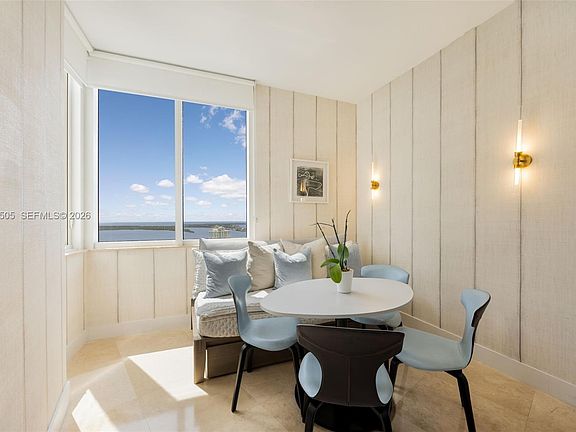4th image of 901 Brickell Key Blvd APT 3708