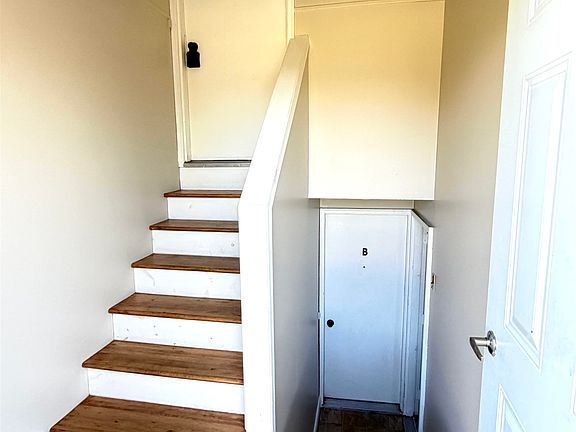 3rd image of 313 Brophy Ave