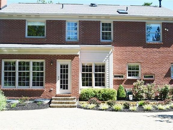 2nd image of 7759 Twelve Oaks Ct