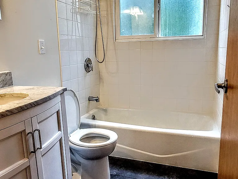 2820 75th Pl SE #103 — Photo 5
