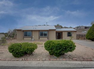 380 Pyrite Dr NE, Rio Rancho, NM 87124