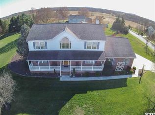 186 Alanthia Ln, Etters, PA 17319