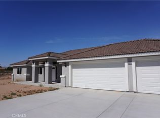 10244 6th Ave, Hesperia, CA 92345