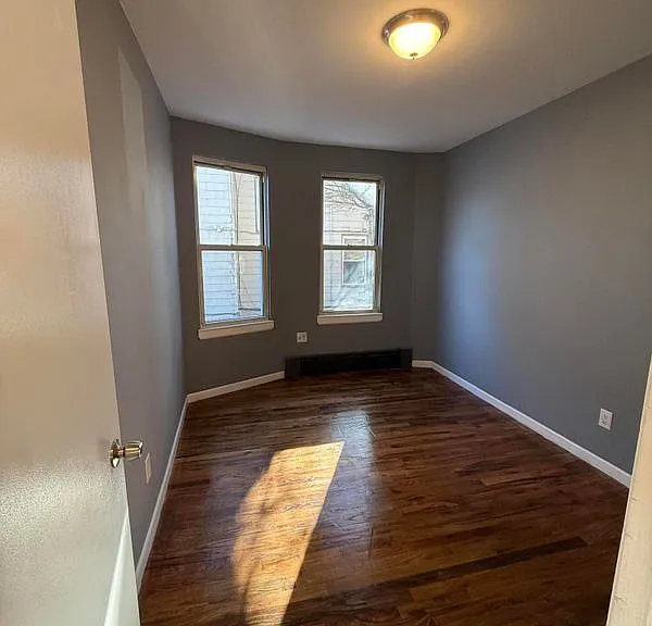 279 Heberton Ave #1 — Photo 3