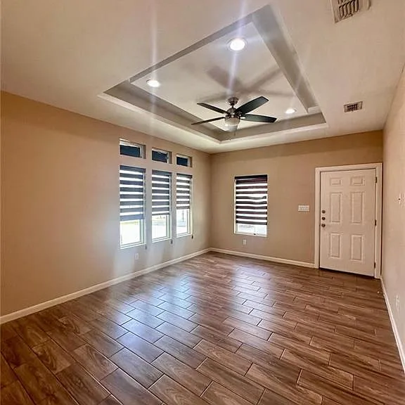 3609 Hawthorne Ave #1 — Photo 8