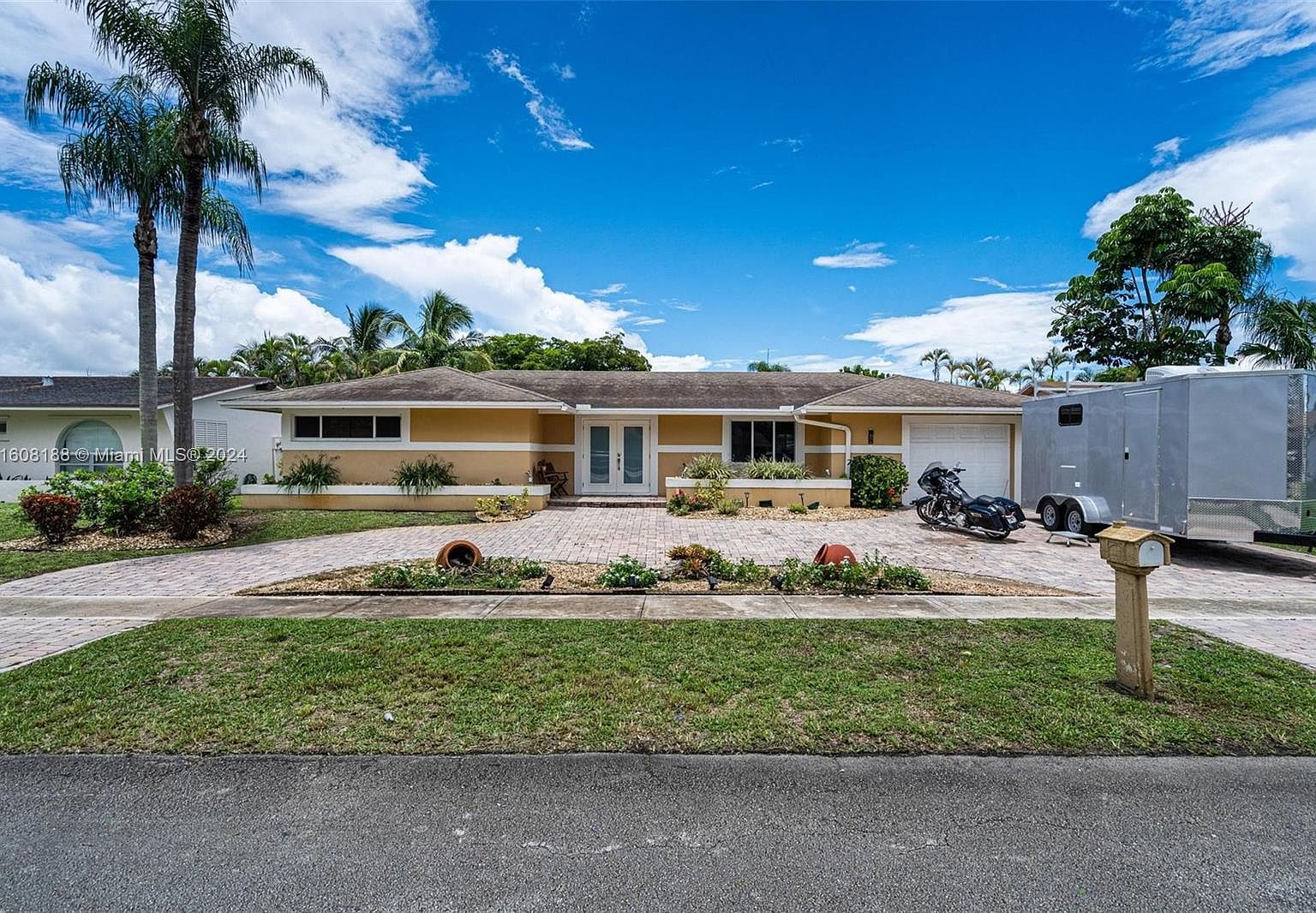 12021 NW 15th St, Hollywood, FL 33026 | Zillow