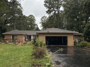 7605 Studley Rd, Mechanicsville, VA 23116