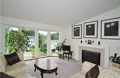 4th image of 7809 55th Pl NE