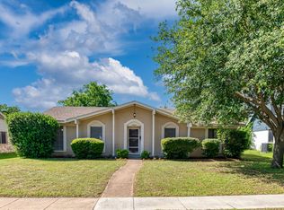 4124 Astoria St, Irving, TX 75062