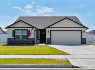 4265 W Wood Ct, Moses Lake, WA 98837