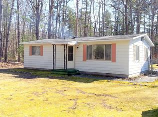 1822 Bennett Rd, Topinabee, MI 49791