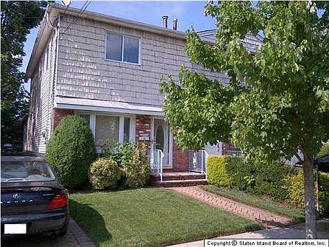 1st image of 27 Dorothy St