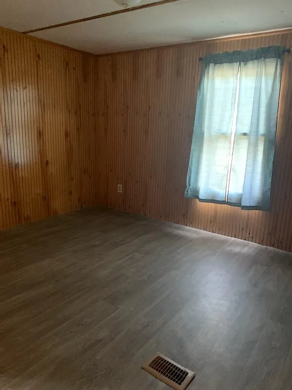 2 bed, 980 sqft, $995 — Photo 3