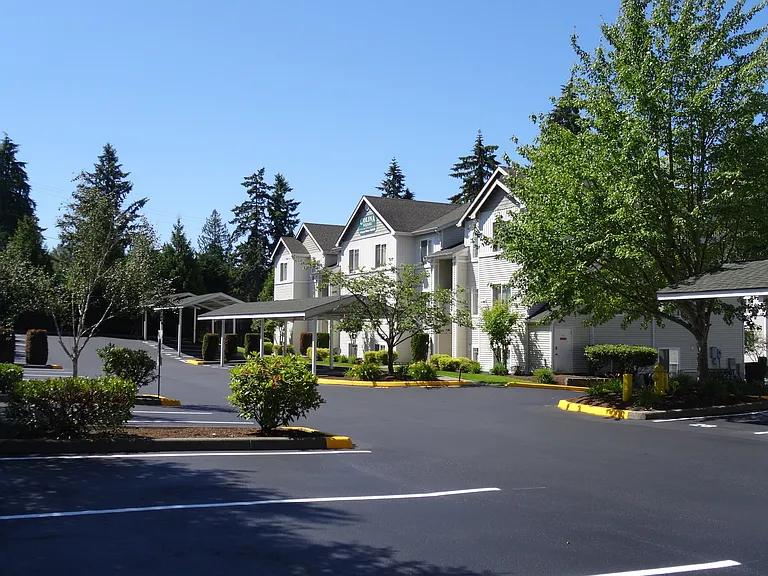 Colina Square — Photo 16