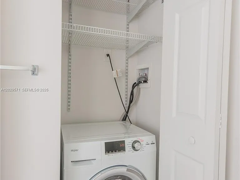 3755 NE 167th St #6 — Photo 24