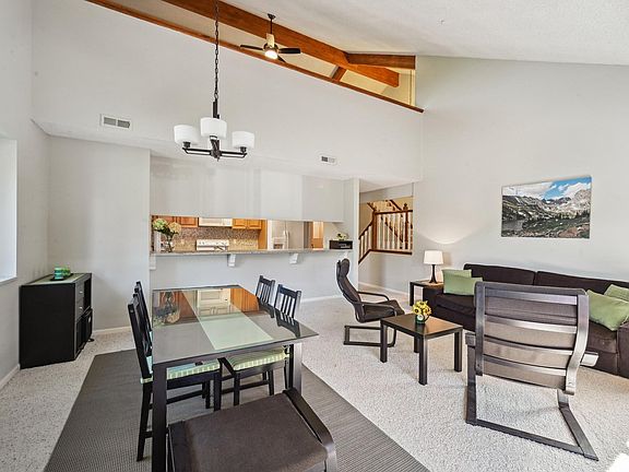 2nd image of 4475 Laguna Pl #201