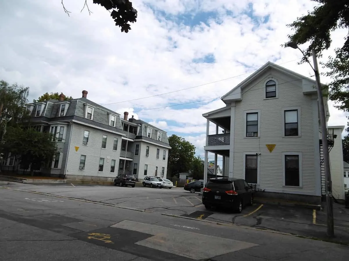 315 Manchester St — Photo 2