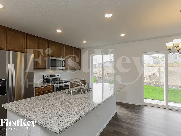 10249 Luneth Dr — Photo 6