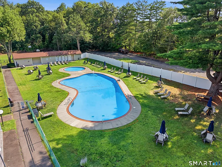 117 Brittany Farms Rd #H — Photo 28