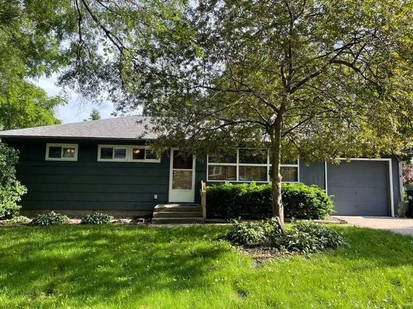 515 W Benton St, Iowa City, IA 52246